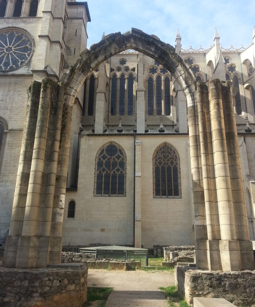 "New" church through the arch of the old