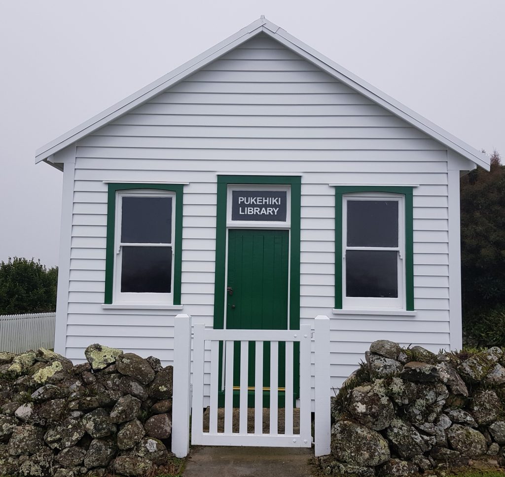 Pukehiki Library