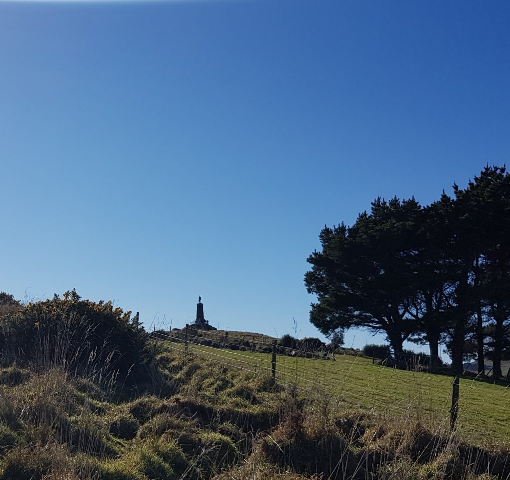 Otago Peninsula Fallen Soldiers' Memorial from 41 Peg Track
