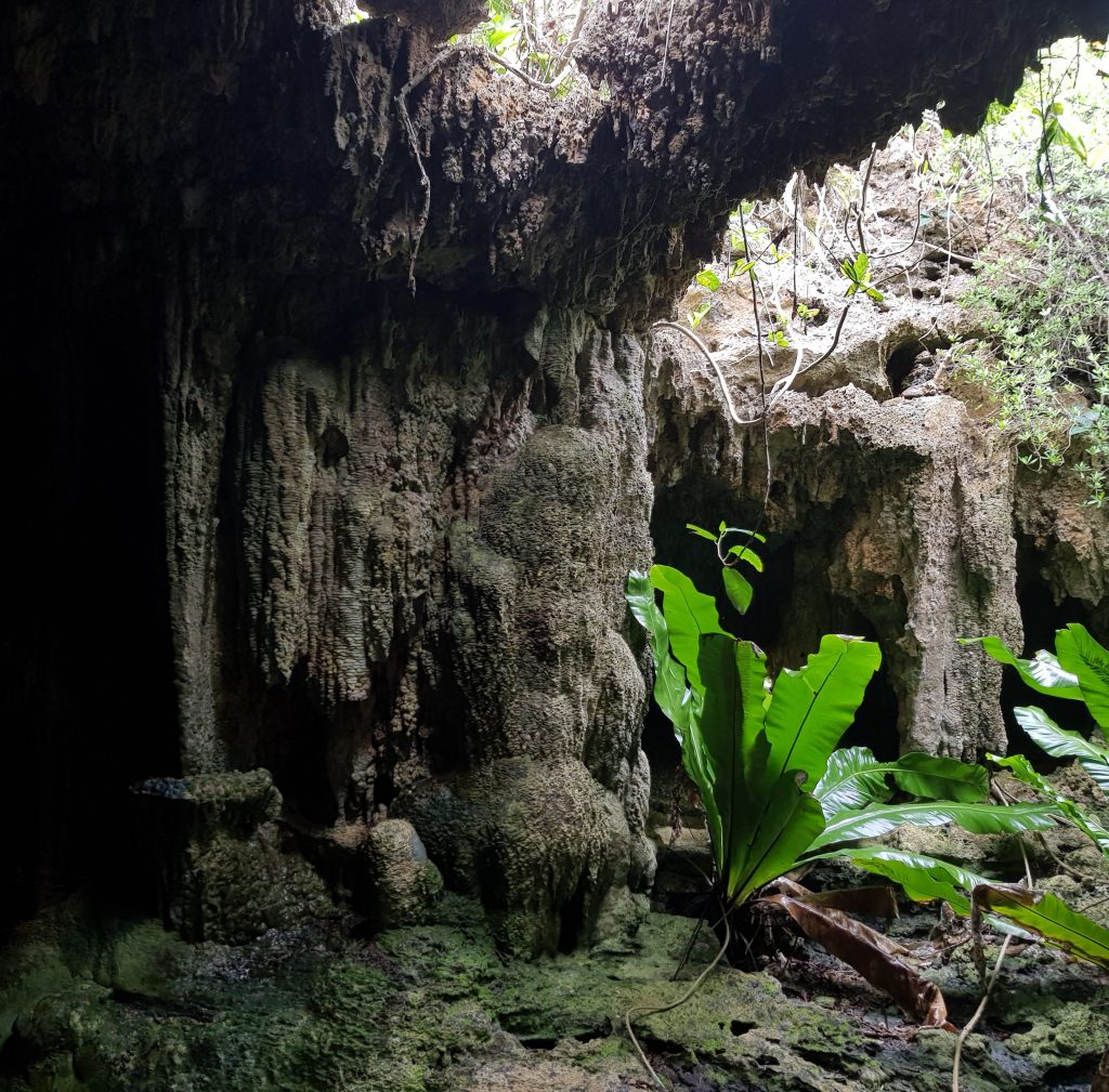 Cave formations at Motu