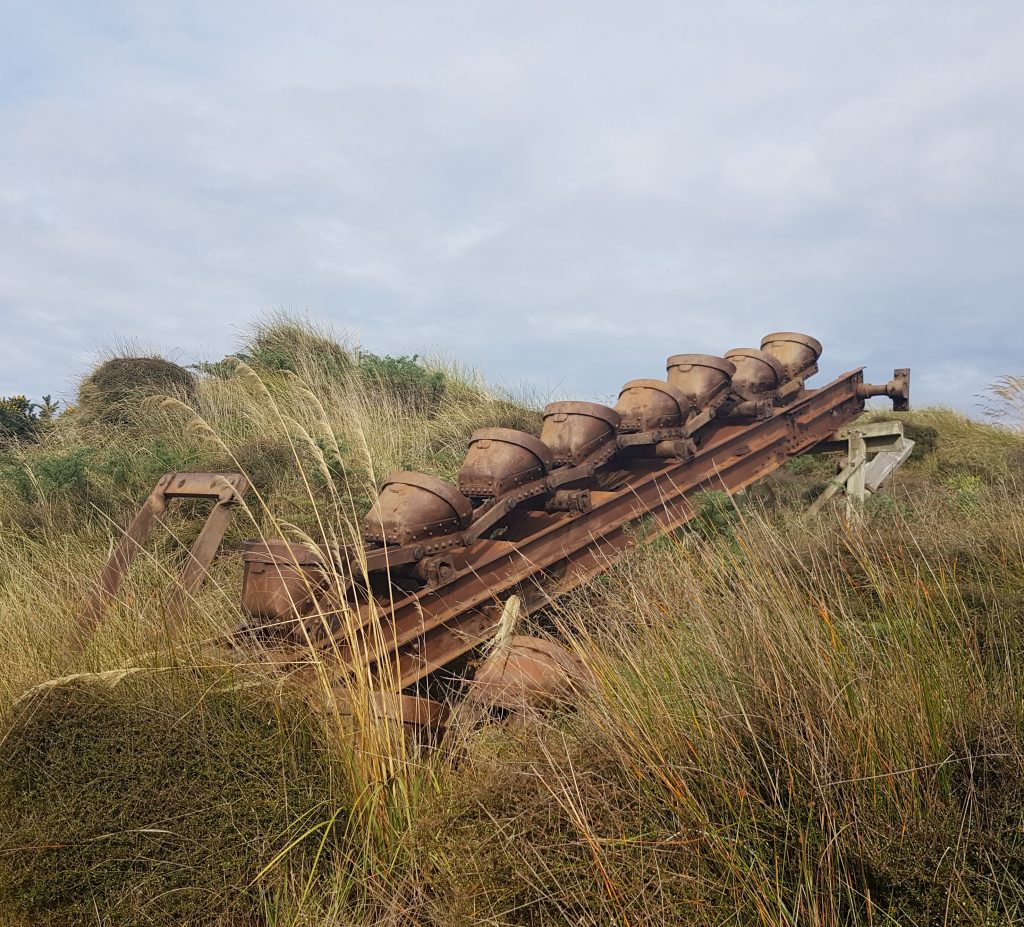 Dredge at Waipapa Beach